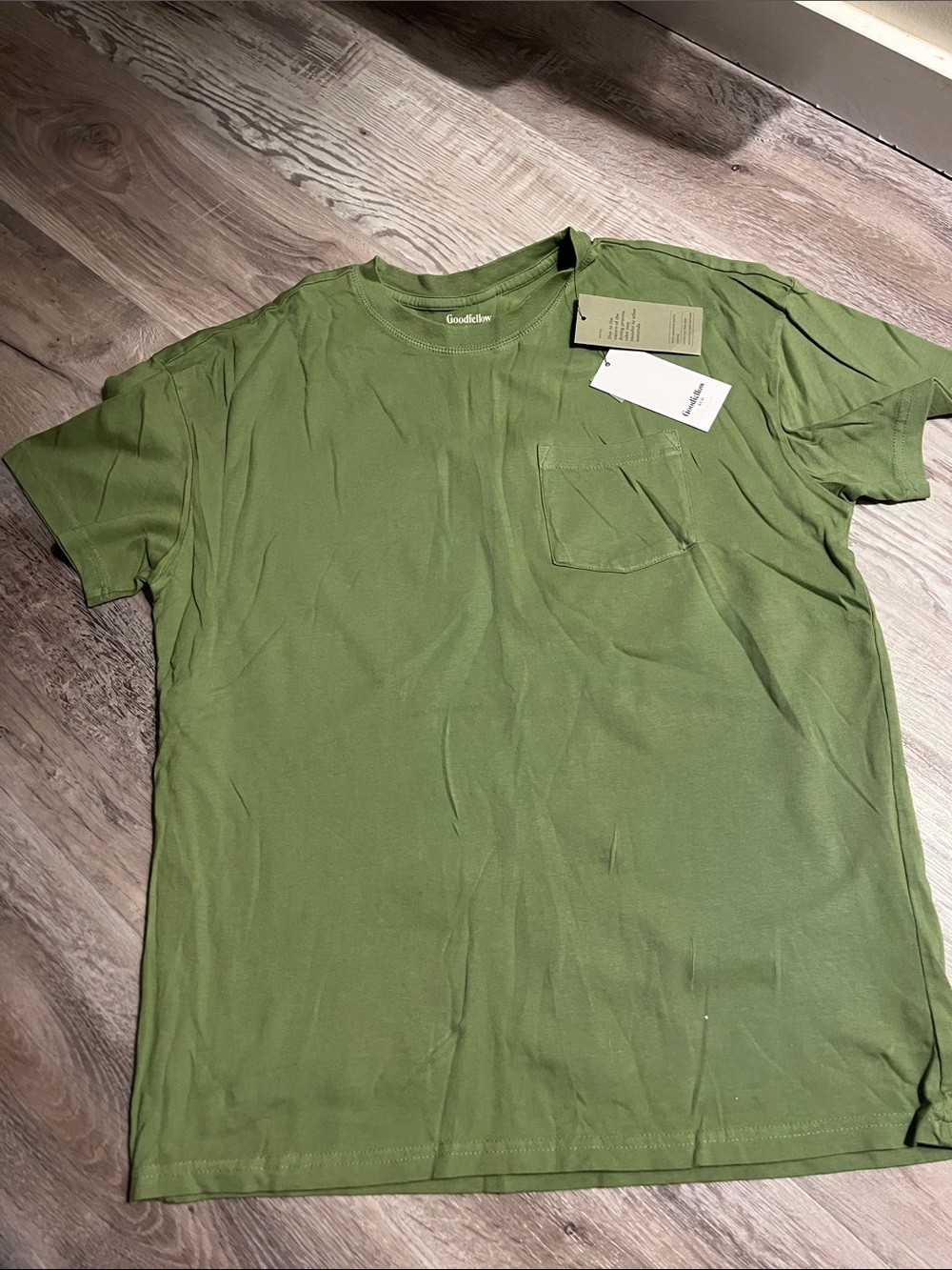 Goodfellow & Co Olive Green Short-Sleeve Pocket Tee